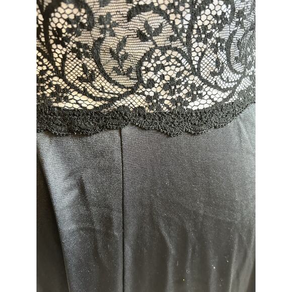 VTG 70s Nightgown Black Lace Bodice Long Maxi Glam Whimsygoth Romantic Flowy USA - Picture 15 of 16